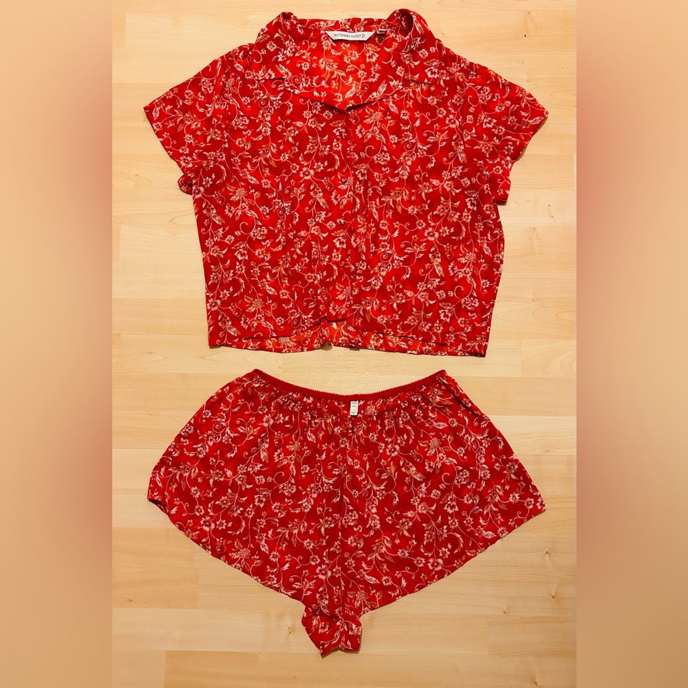 Victoria’s Secret 90s Sheer Red Floral Pajama Set Size Large